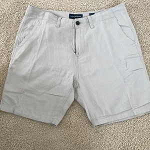 Men’s Lucky Brand linen blend shorts